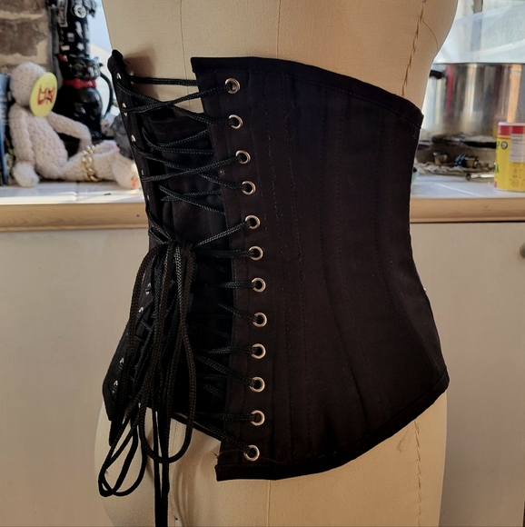 Burleska Gothic Steel Boned Corset size 22 XS-S - Picture 3 of 12